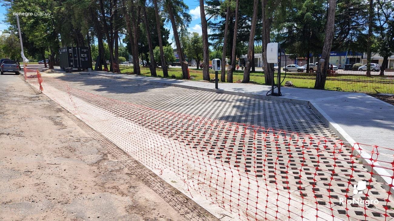 El estacionamiento de Green Block en el Parque Lineal NO ESTÁ HABILITADO