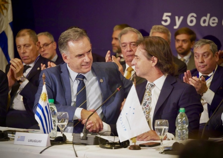 El presidente Lacalle Pou deseó a Orsi, «que le vaya mejor de lo que nos fue a nosotros